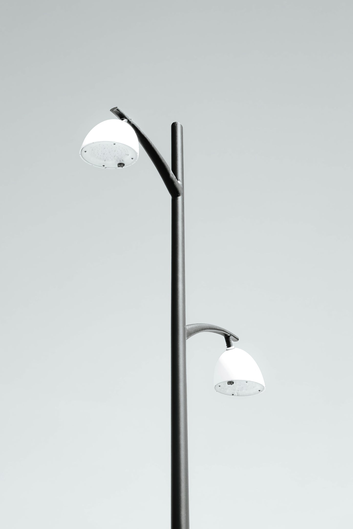 STREETLIGHT
